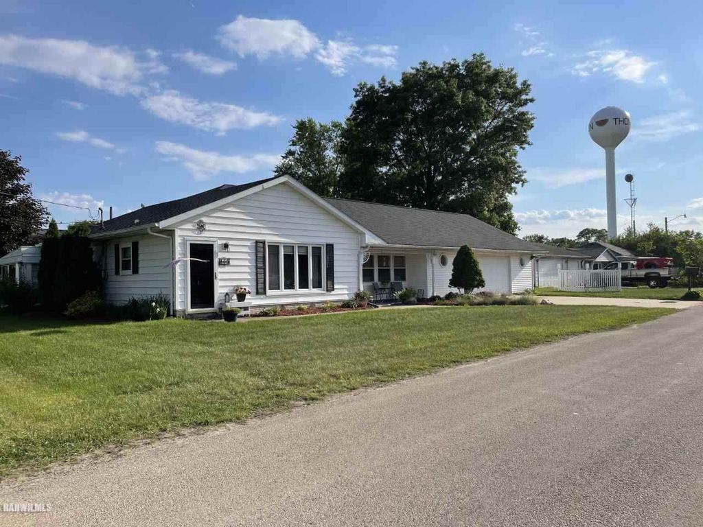 803 North St, Thomson, IL 61285