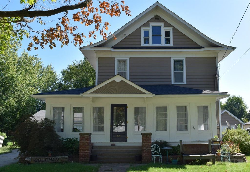 105 Washington St, Libertyville, IA 52567
