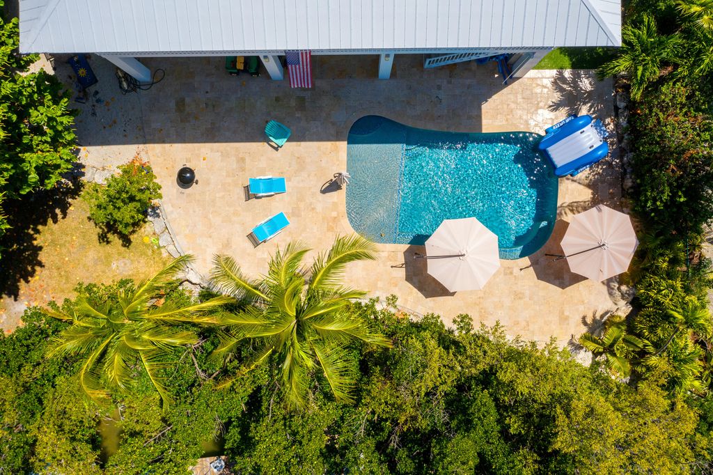 1137 Calle Ensenada, Marathon, FL 33050