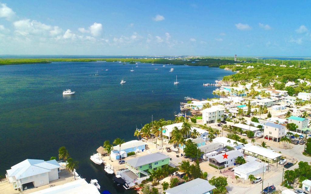 73 Ibis Ln, Key Largo, FL 33037
