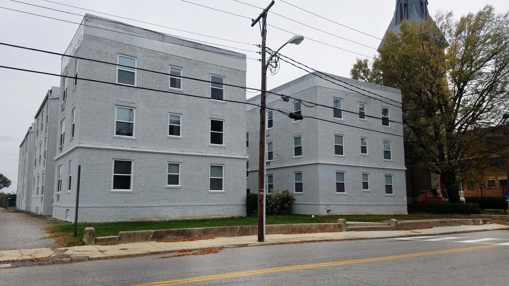 36 N Union St, Petersburg, VA 23803