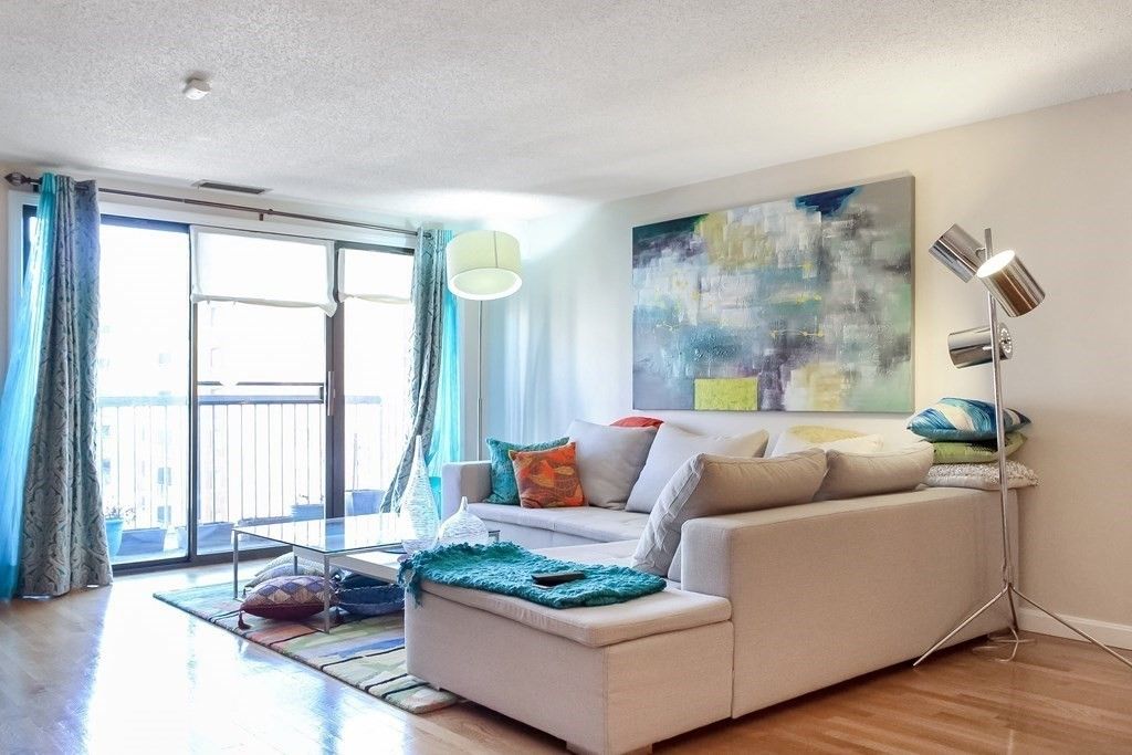 8 9th St #508, Medford, MA 02155