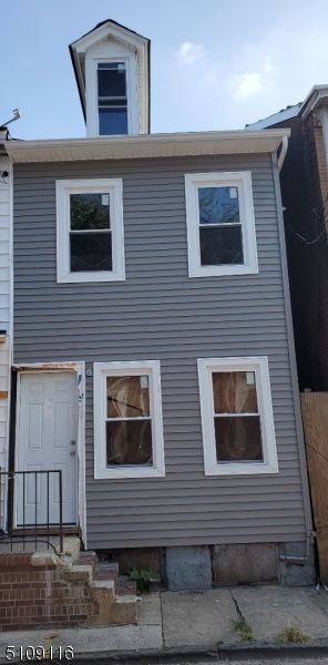 134 Turpin St, Trenton, NJ 08611