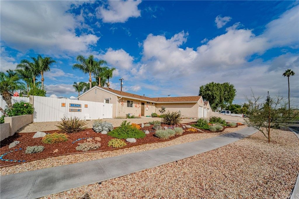 1241 S Fremont St, Anaheim, CA 92804
