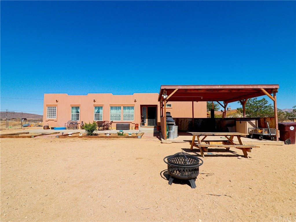 64784 Sun Oro Rd, Joshua Tree, CA 92252