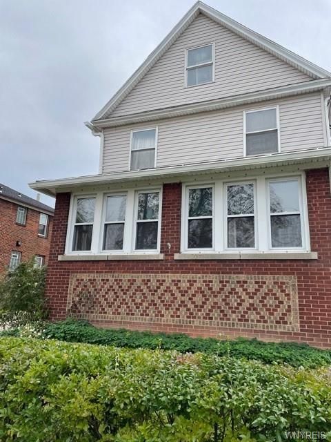 107 Nason Pkwy, Lackawanna, NY 14218
