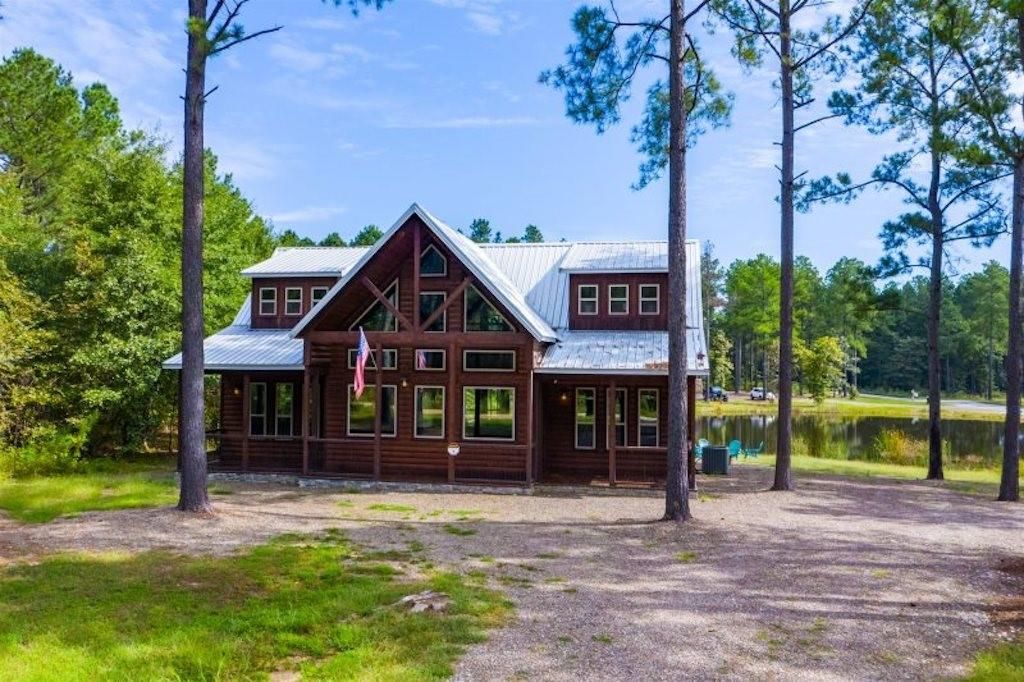 155 Ycamore Spgs, Broken Bow, OK 74728