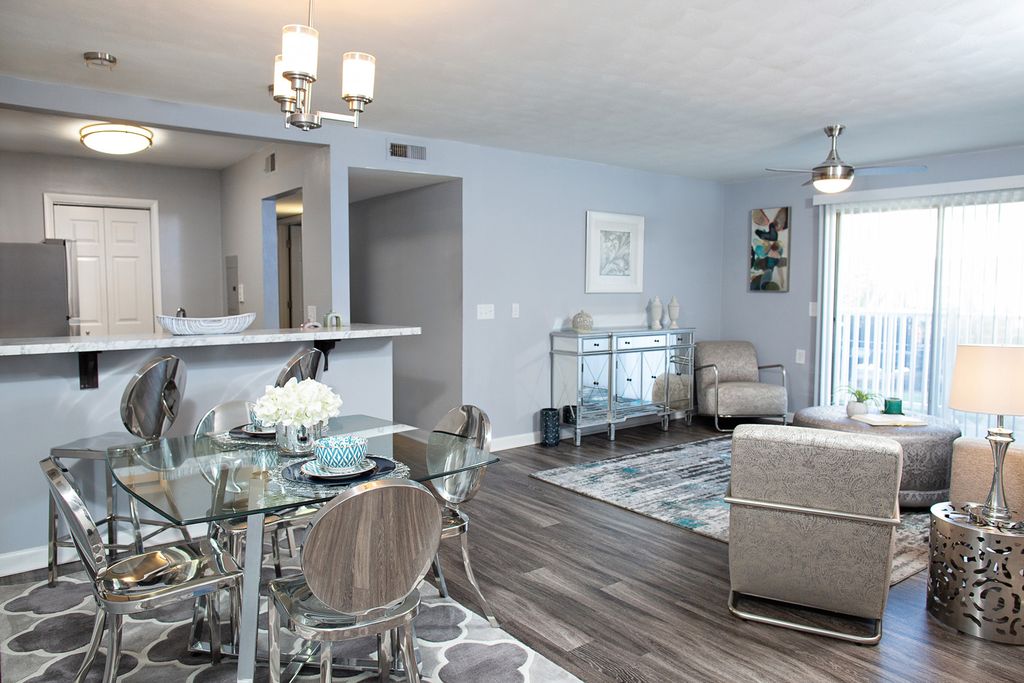 100 Walnut Forest Ln, Morrisville, NC 27560