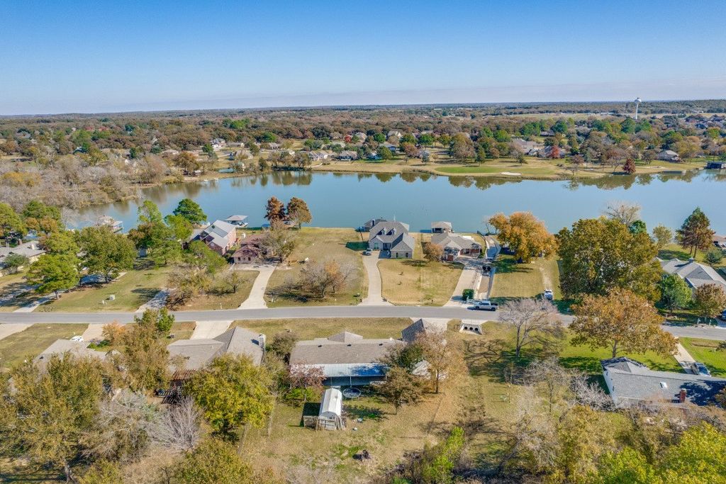 1234 Kiowa Dr W, Lake Kiowa, TX 76240 Trulia