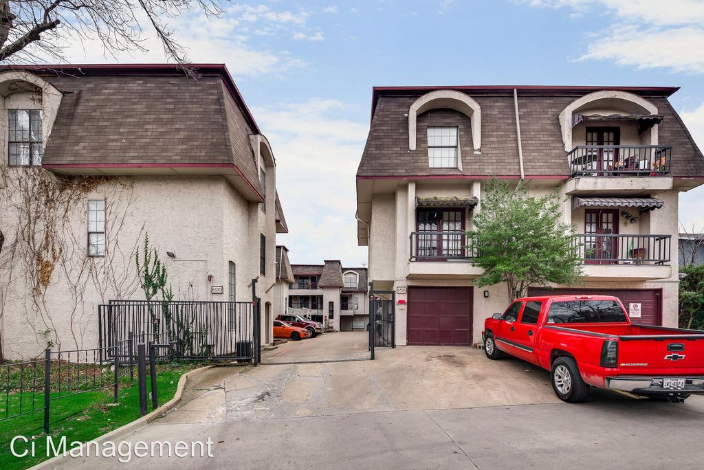 6526 Ridgecrest Rd #212, Dallas, TX 75231