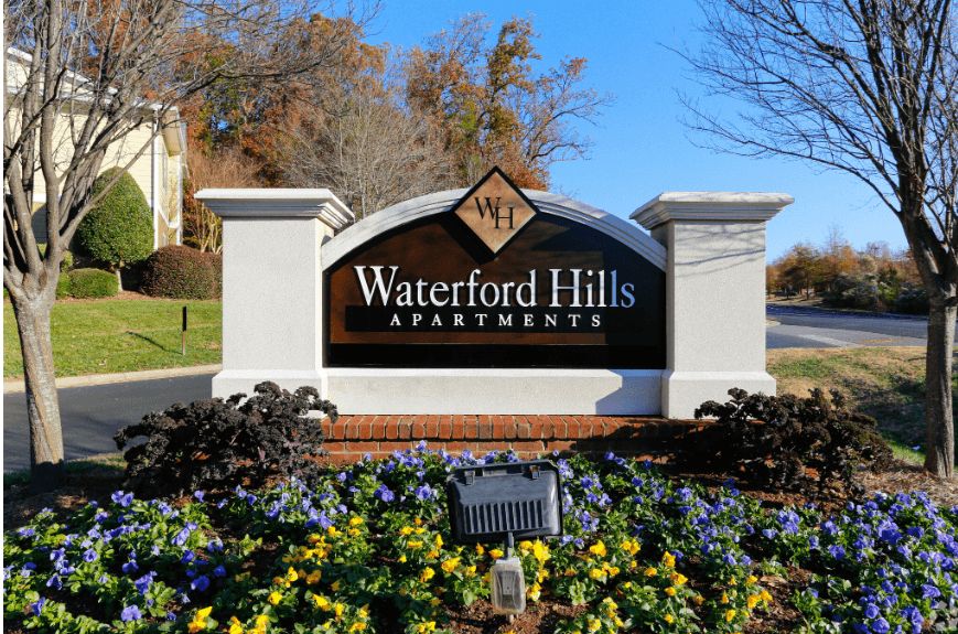 6219 Waterford Hills Dr, Charlotte, NC 28269
