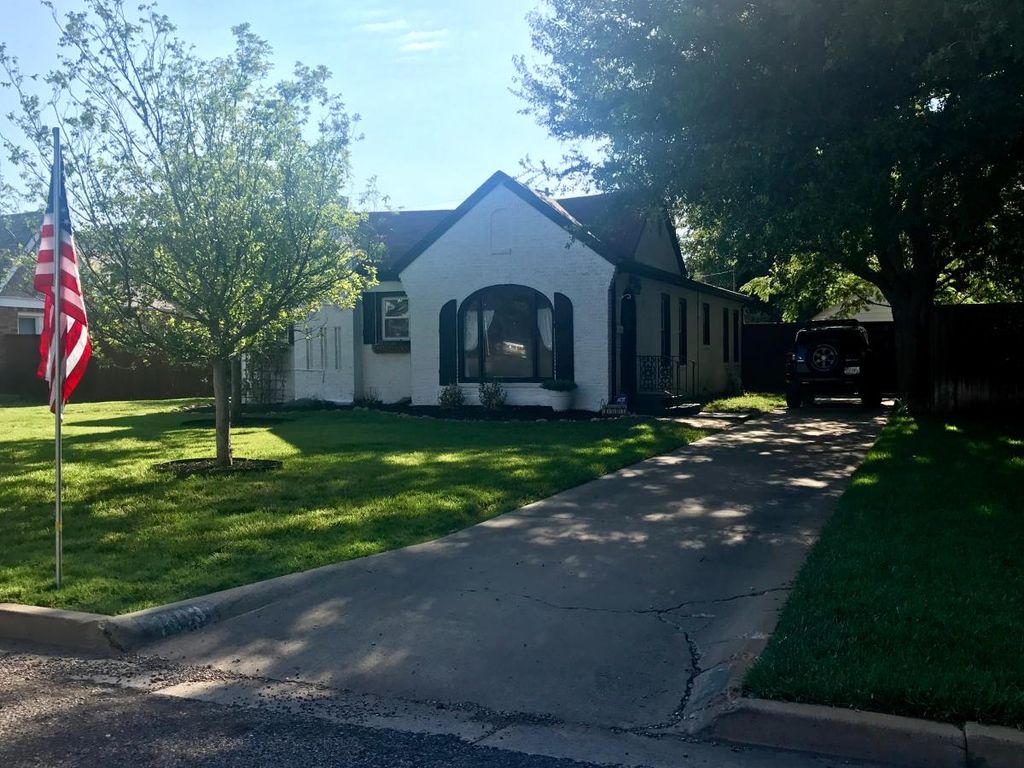 1503 S Bonham St, Amarillo, TX 79102