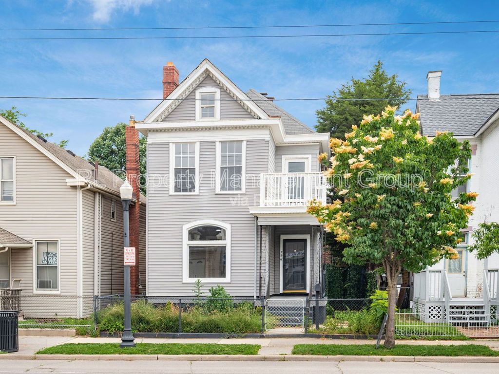 786 E  Main St, Columbus, OH 43205