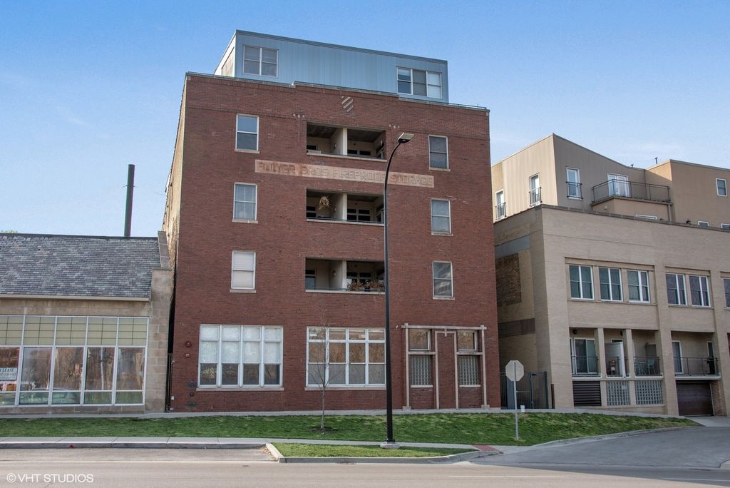 1830 Ridge Ave, Evanston, IL 60201