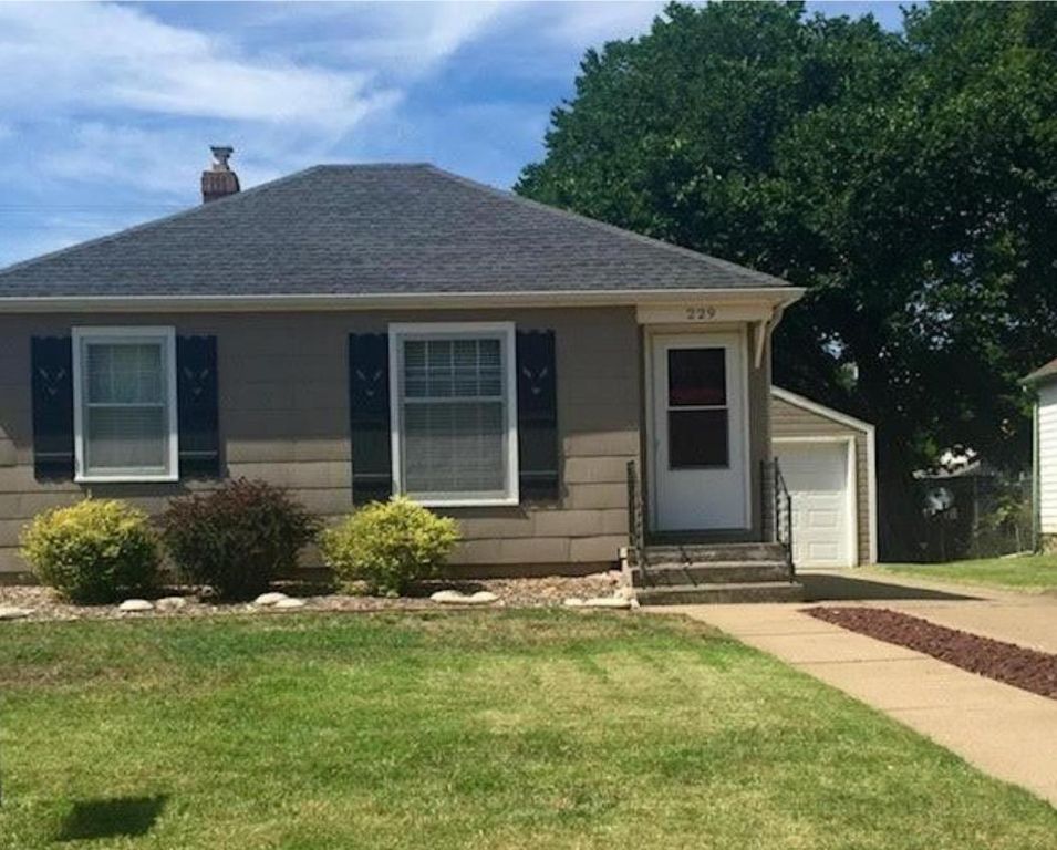 229 E Kirwin Ave, Salina, KS 67401 Trulia