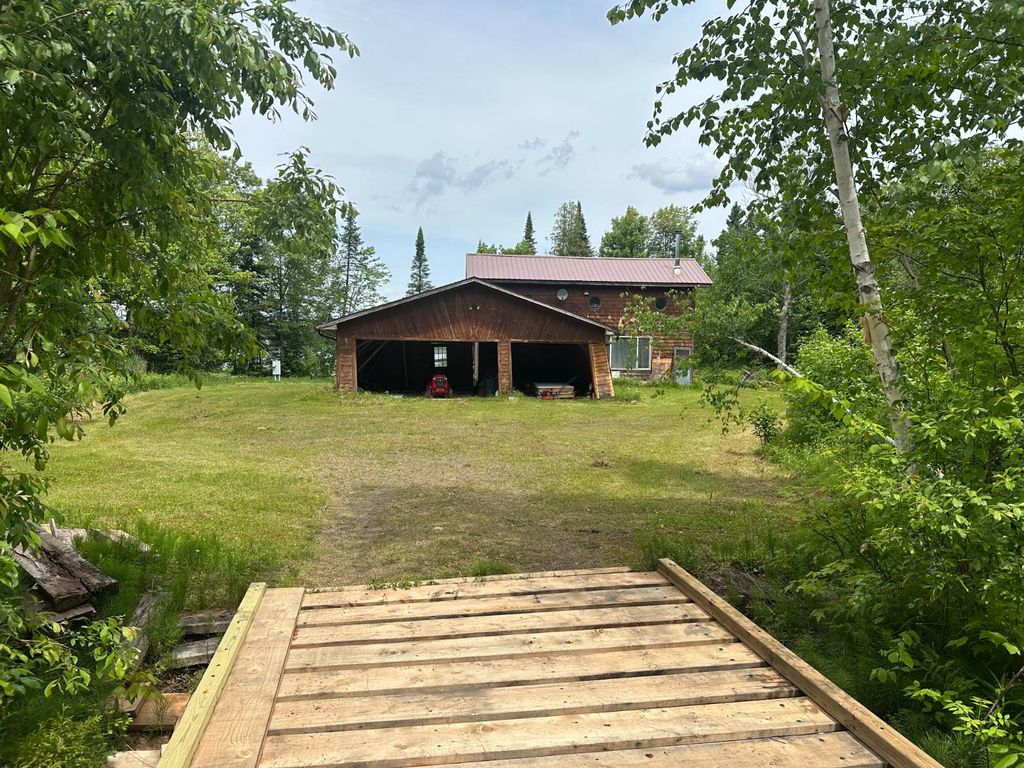 view 60th full size image of this home
