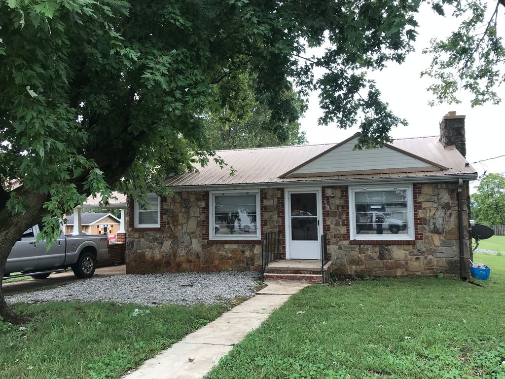 1003 W Main St, Decherd, TN 37324 Trulia
