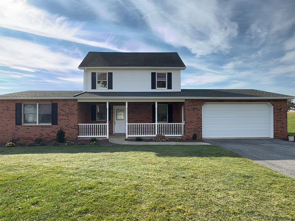 3692 Tunnel Hill Rd, Seven Valleys, PA 17360 Trulia