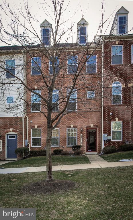 6306 Santo Pl, Capitol Heights, MD 20743