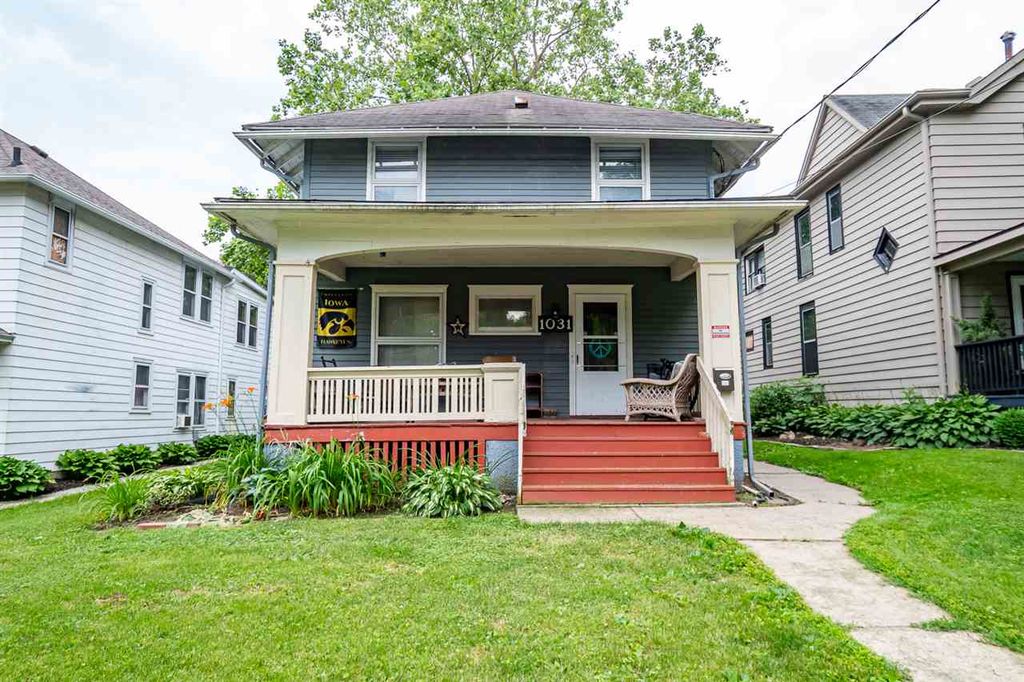 1031 E College St, Iowa City, IA 52240 Trulia