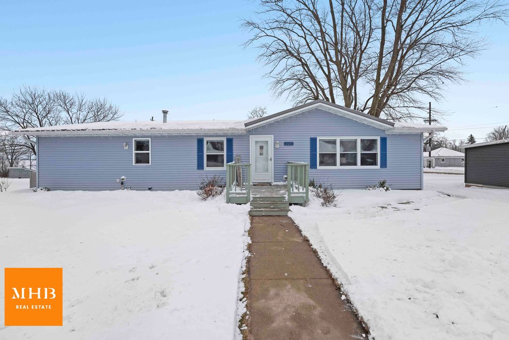 229 Main St, Ridgeway, WI 53582 Trulia