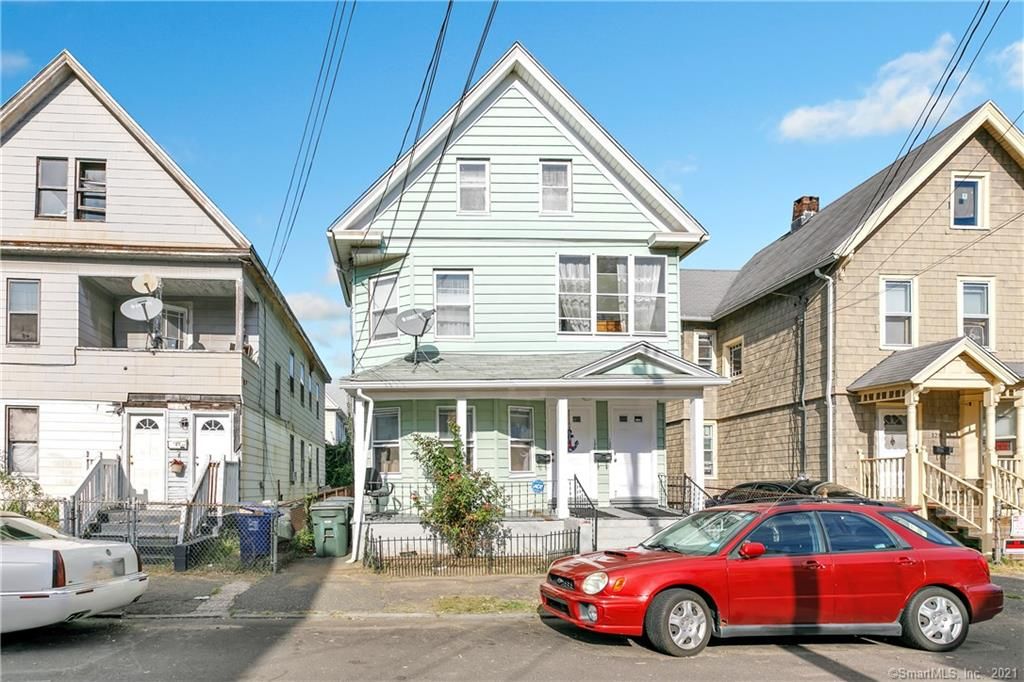 132 Denver Ave, Bridgeport, CT 06605