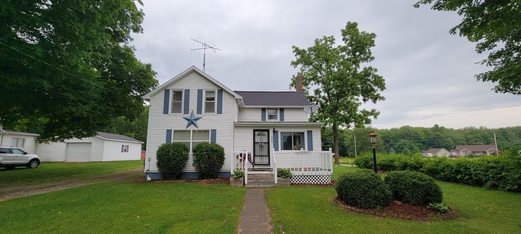 1400 Plain St, Mosherville, MI 49258