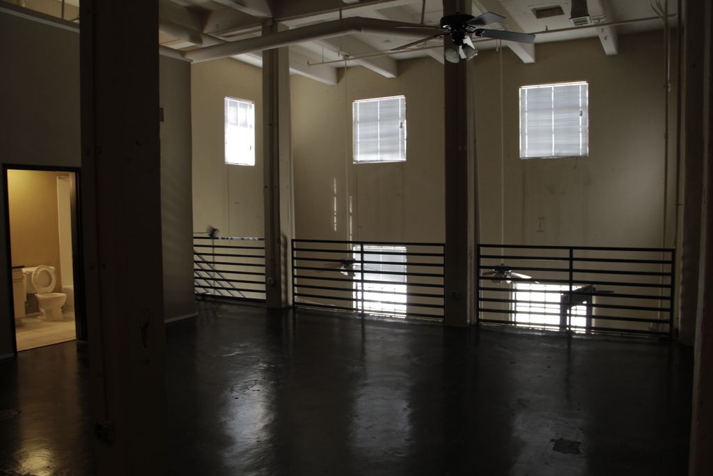 2400 S Ervay St, Dallas, TX 75215
