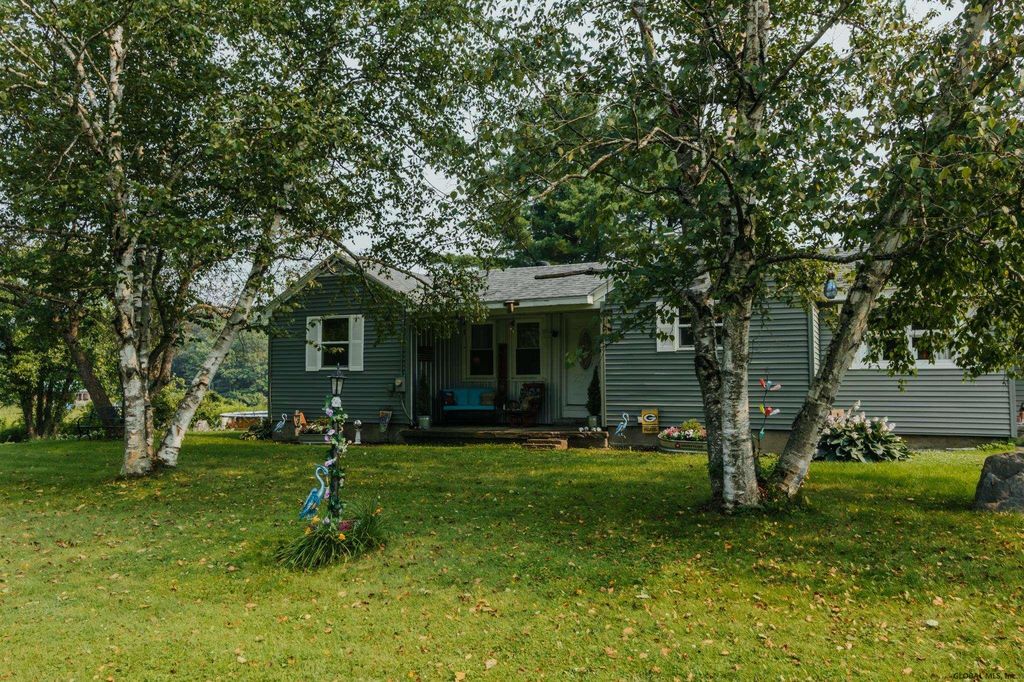 227 State Highway 334, Johnstown, NY 12095