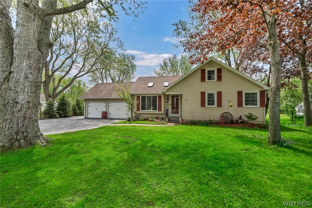 5241 William St, Lancaster, NY 14086 MLS B1538501 Trulia