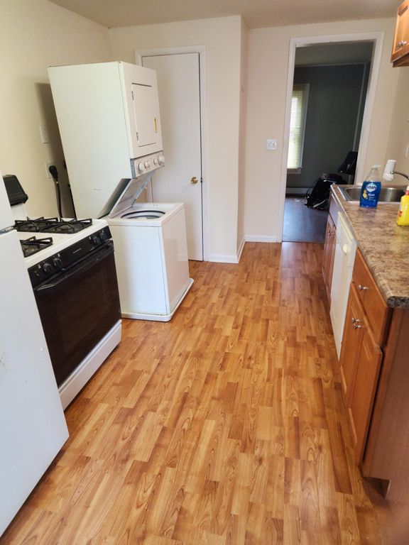 4 Rose St B, South River, NJ 08882 Trulia