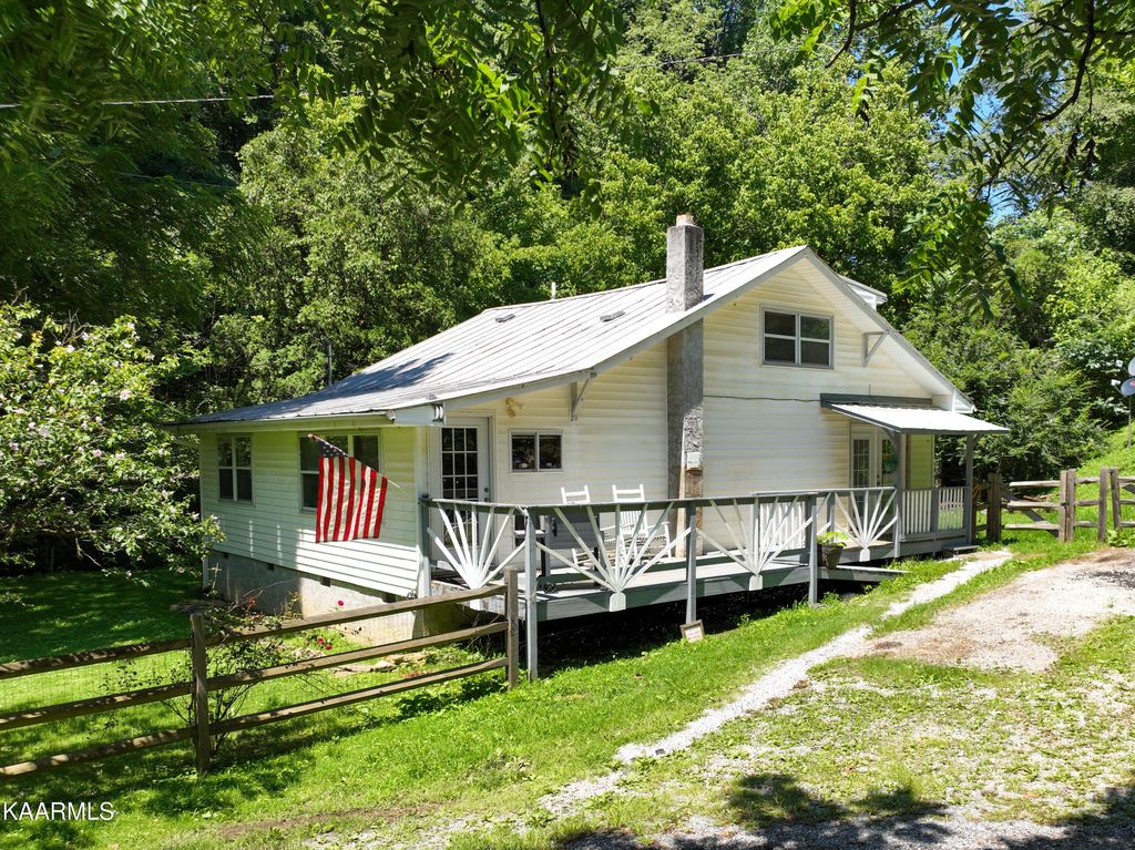 820 Middle Creek Rd, Cosby, TN 37722 Trulia