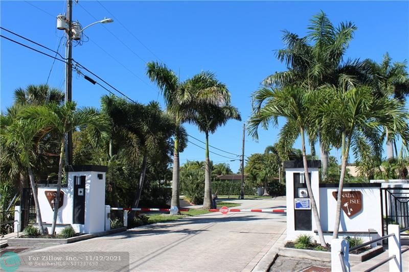 2856 NW 10th Ave, Wilton Manors, FL 33311