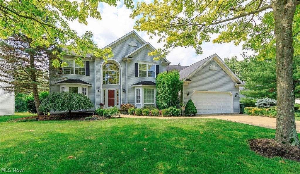6532 Woodhawk Dr, Mayfield Heights, OH 44124 Trulia