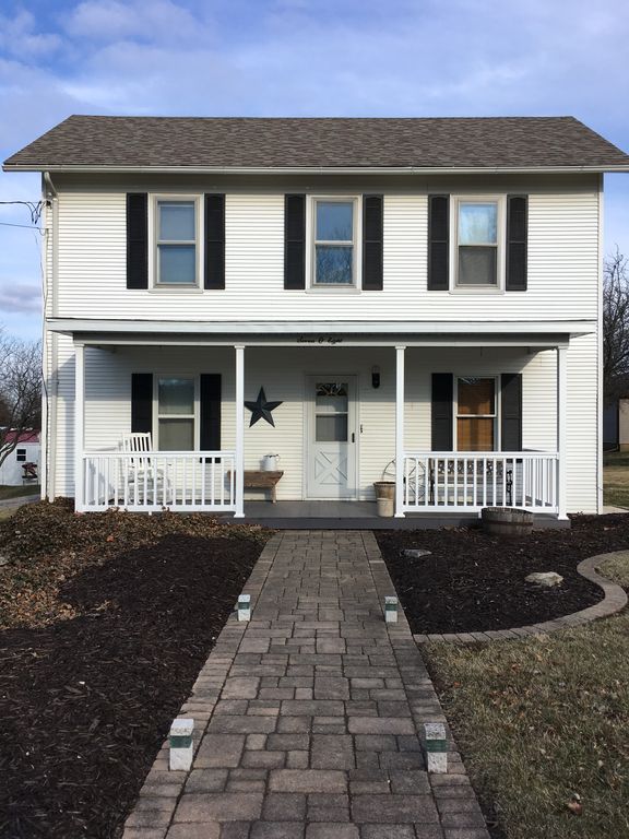 708 N Main St, Roanoke, IL 61561 Trulia