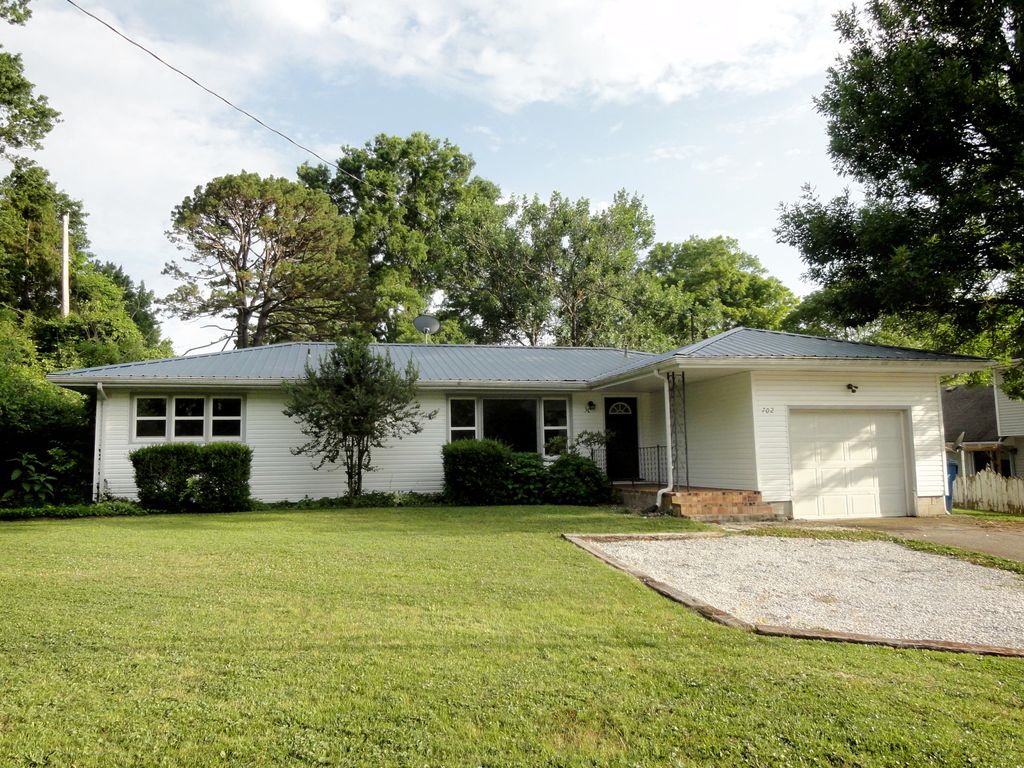 702 E McCracken Rd, Ozark, MO 65721 Trulia