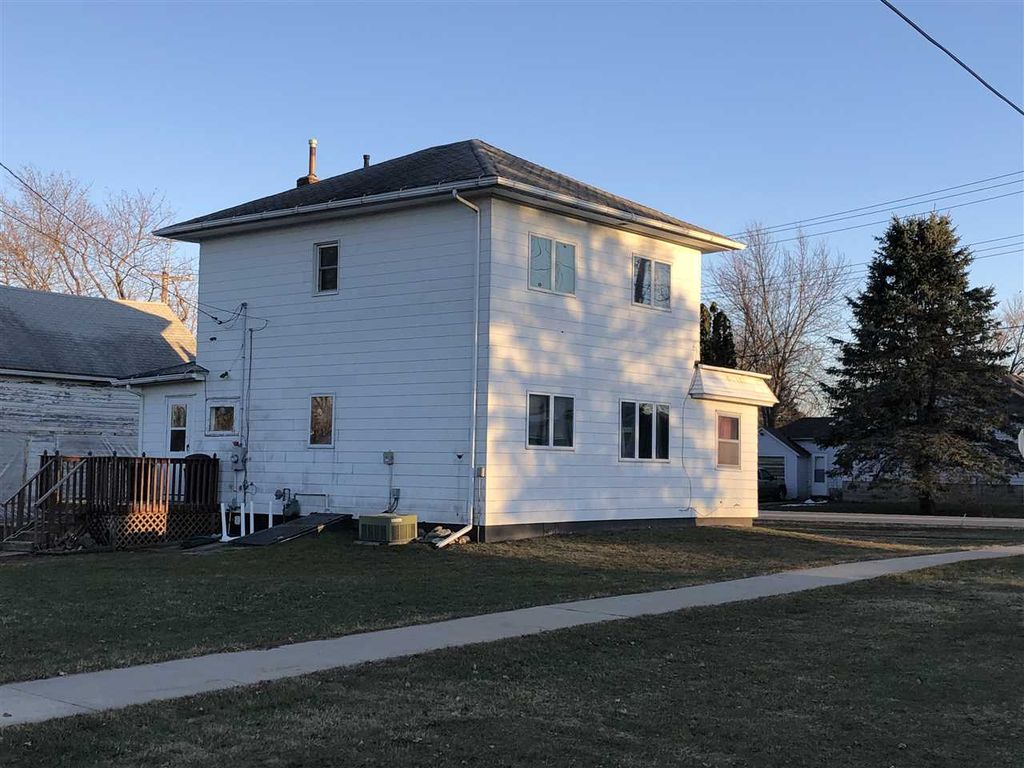 260 Adams St, Maynard, IA 50655 Trulia