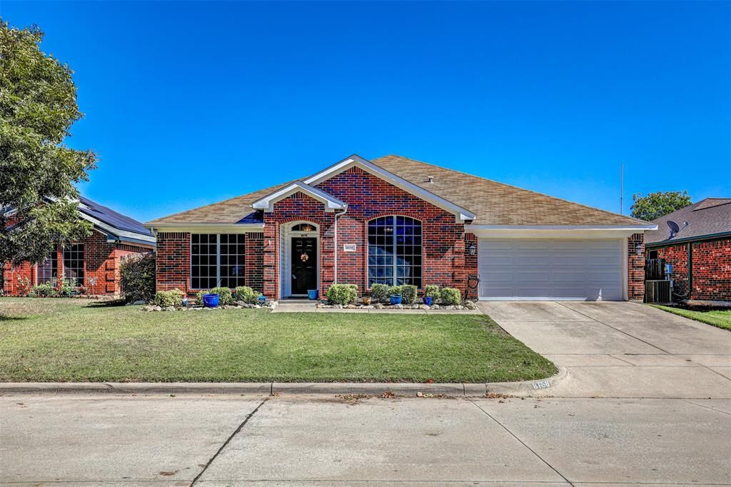 8158 Jolie Dr, Fort Worth, TX 76137
