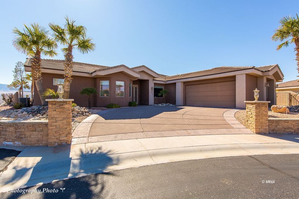 457 Rolling Hills Dr, Mesquite, NV 89027