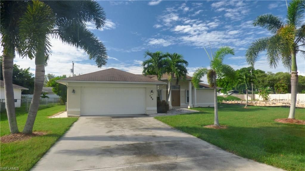 156 SE 27th Ter, Cape Coral, FL 33904