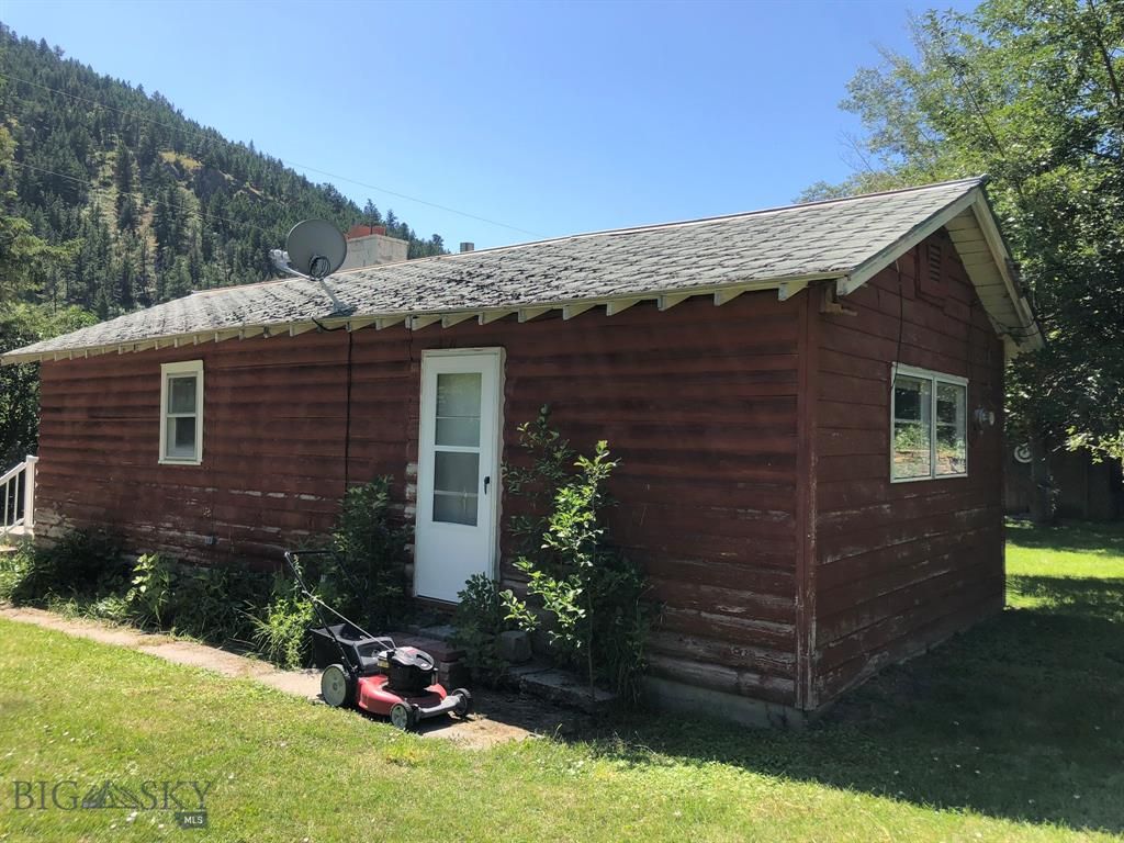 330 Wolf Creek Main St, Wolf Creek, MT 59648 Trulia