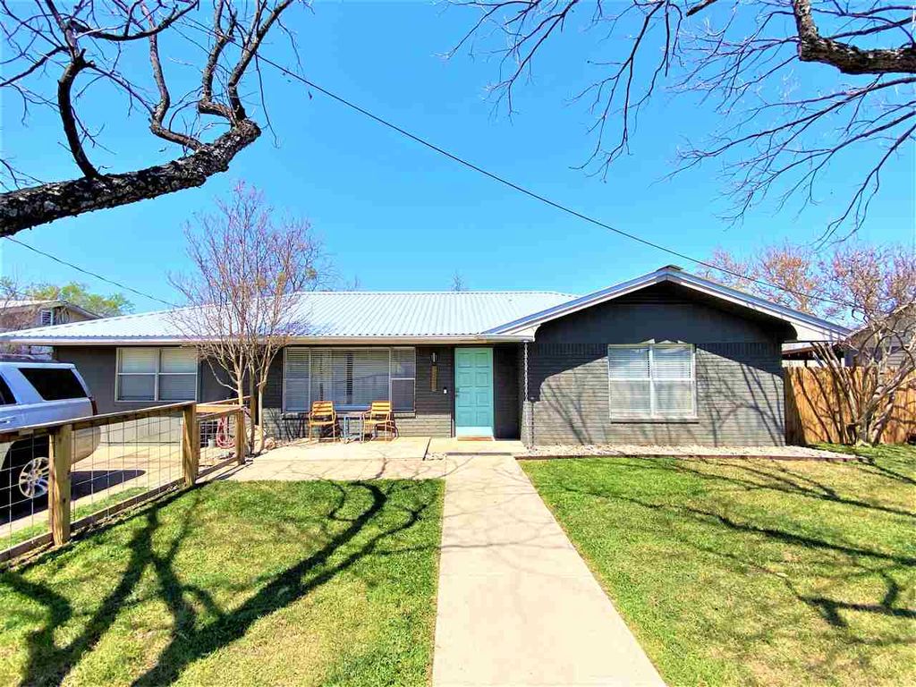 302 W Ollie St, Llano, TX 78643 Trulia