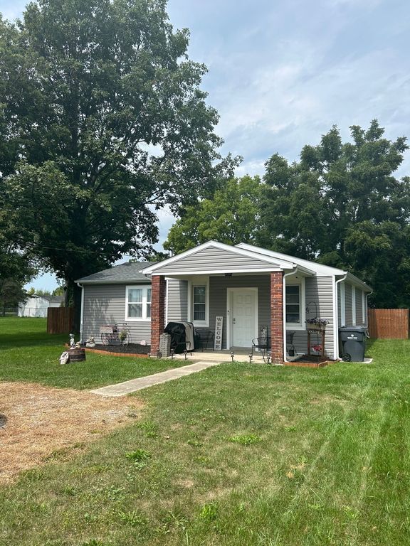 15008 W  6th St, Daleville, IN 47334