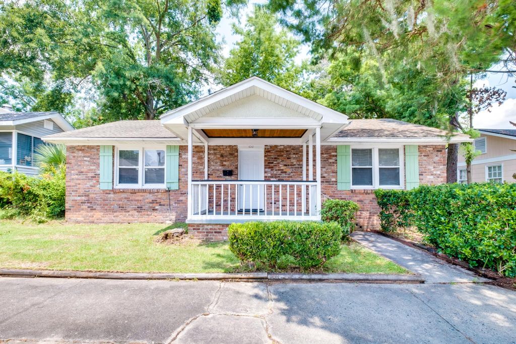 1010 E 41st St, Savannah, GA 31401