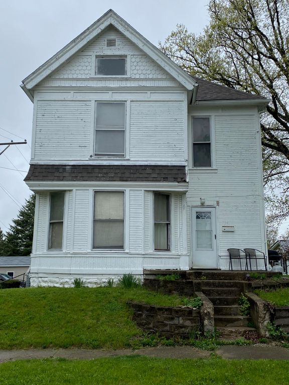 714 S  Detroit St, Bellefontaine, OH 43311