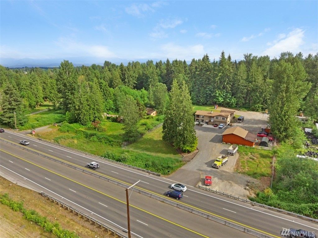 22308 Sr 410 E, Bonney Lake, WA 3 Bed, 3 Bath SingleFamily Home 23