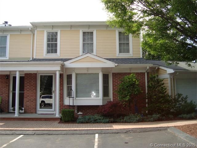 11 Saint John St F7 #F7, North Haven, CT 06473