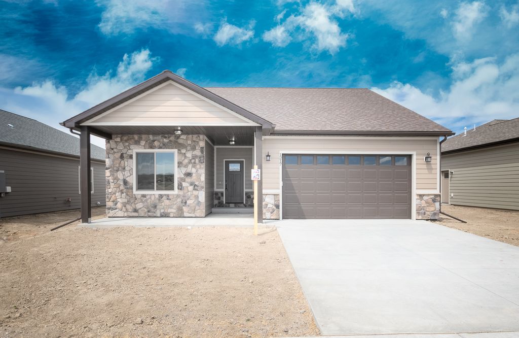 Rainer 1409 Plan in Bear Creek Subdivision, Montrose, CO 81401