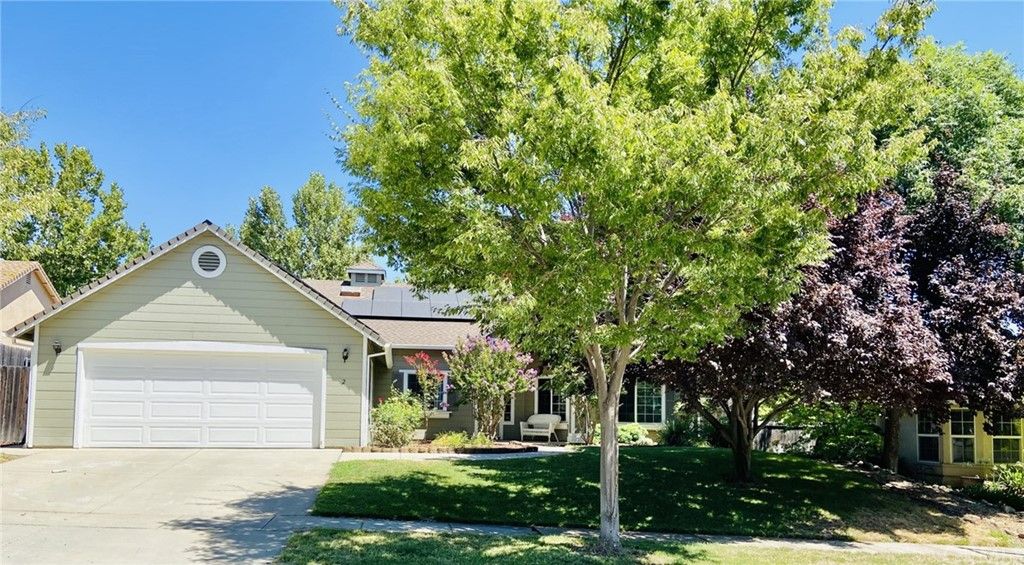 2 Goldeneye Ct, Chico, CA 95928