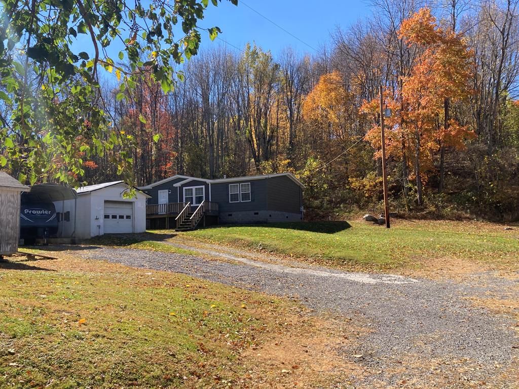 8363 Mountain Rd, Cedar Bluff, VA 24609 Trulia